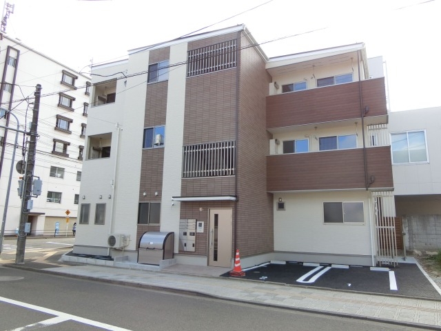 https://www.pitat-sendai.jp/8f985a278444fdde49aca0d4de5231c8a5c00730.jpg